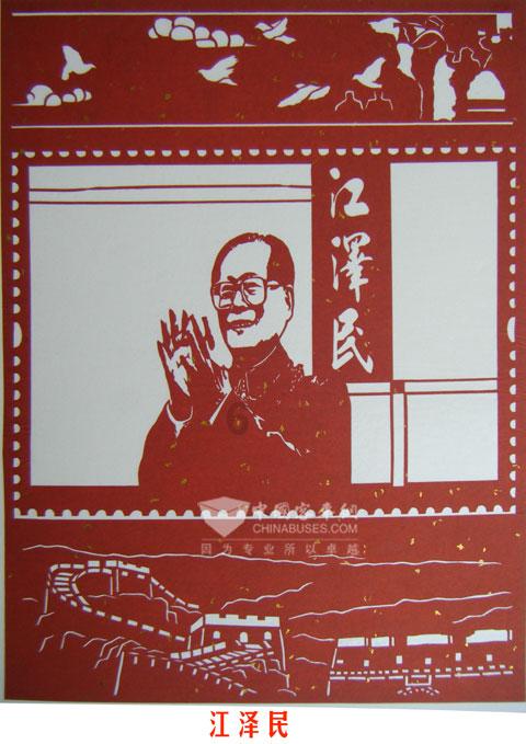 爸爸收纳盒装娃沉浸式体验过山车，孩子会喜欢这种玩法吗？